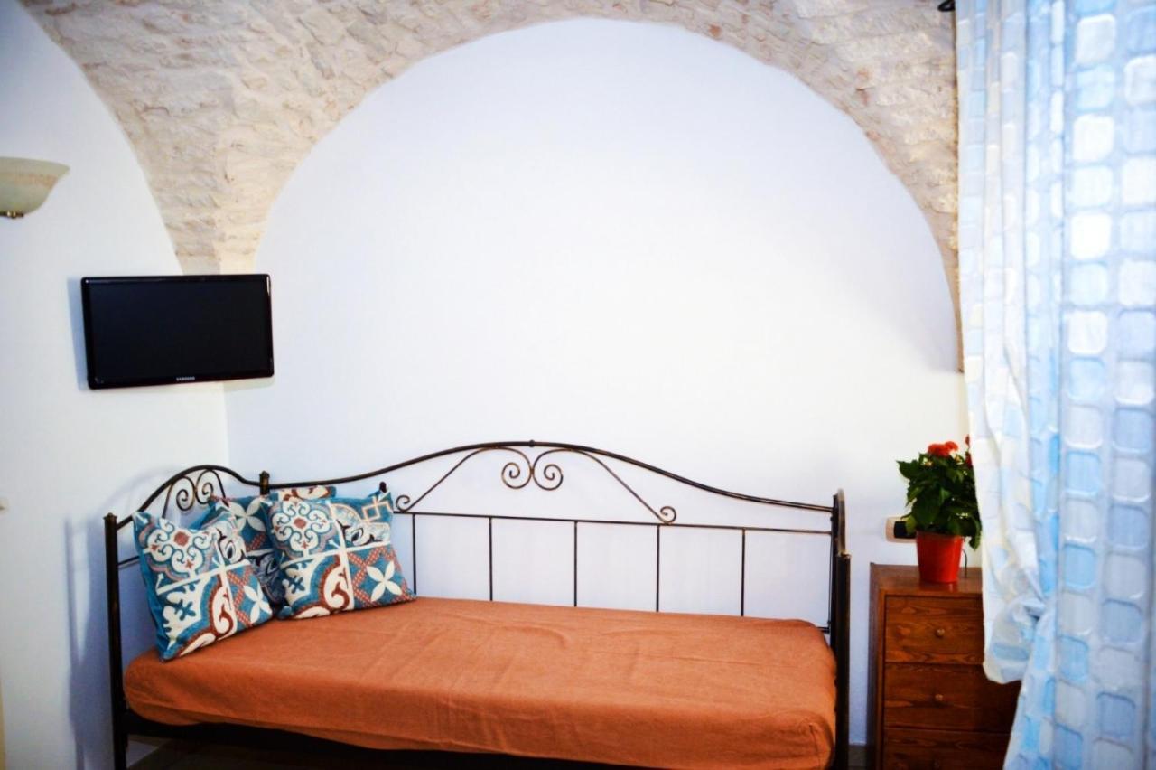 Villa 2D La Bellezza Del Centro Storico A 2 Passi Martina Franca Exterior foto