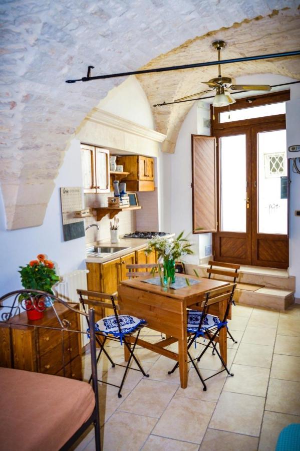 Villa 2D La Bellezza Del Centro Storico A 2 Passi Martina Franca Exterior foto