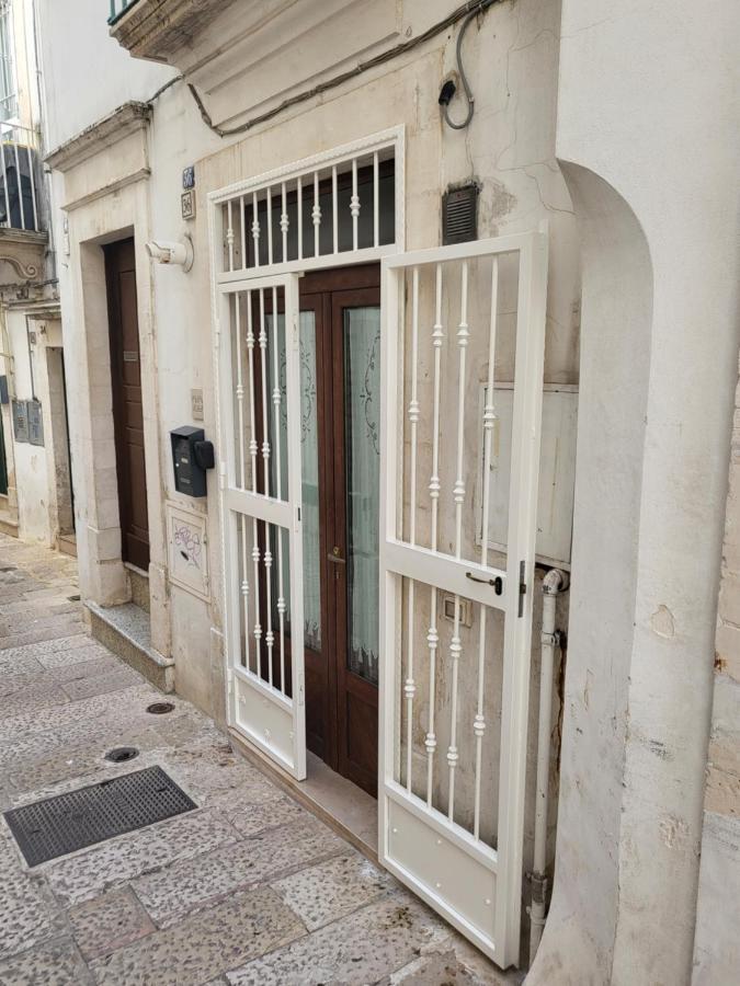 Villa 2D La Bellezza Del Centro Storico A 2 Passi Martina Franca Exterior foto